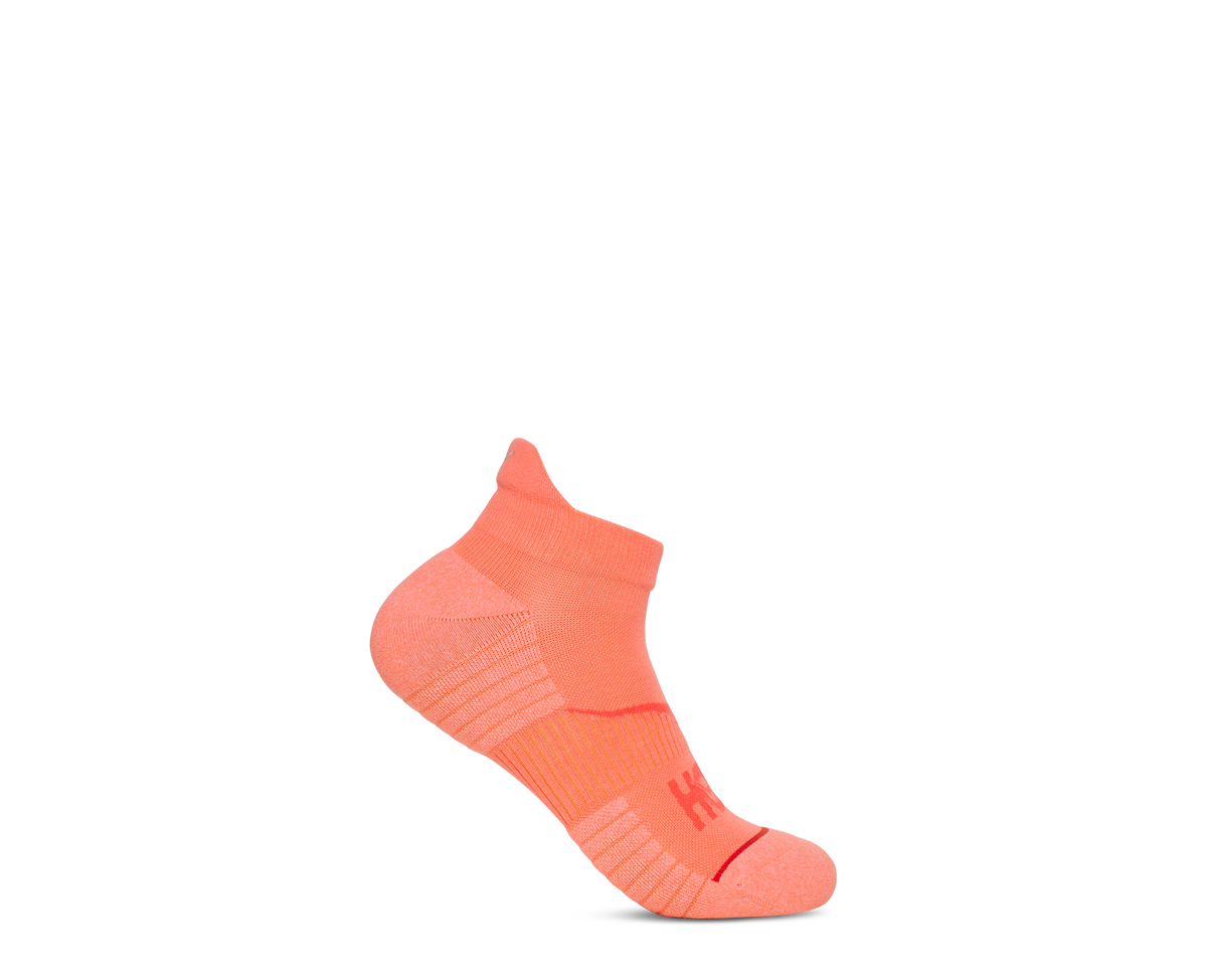 HOKA No-show Run Sock 3-PACK Unisex Mustrd Seed / Neon Cantlpe / Bell Pepper — vista lateral