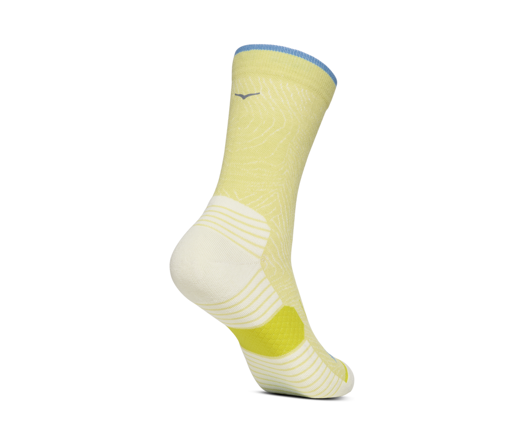 HOKA Crew Run Sock 3-PACK Unisex Alpine Blue Cardamon Ultramarine — vista tres cuartos