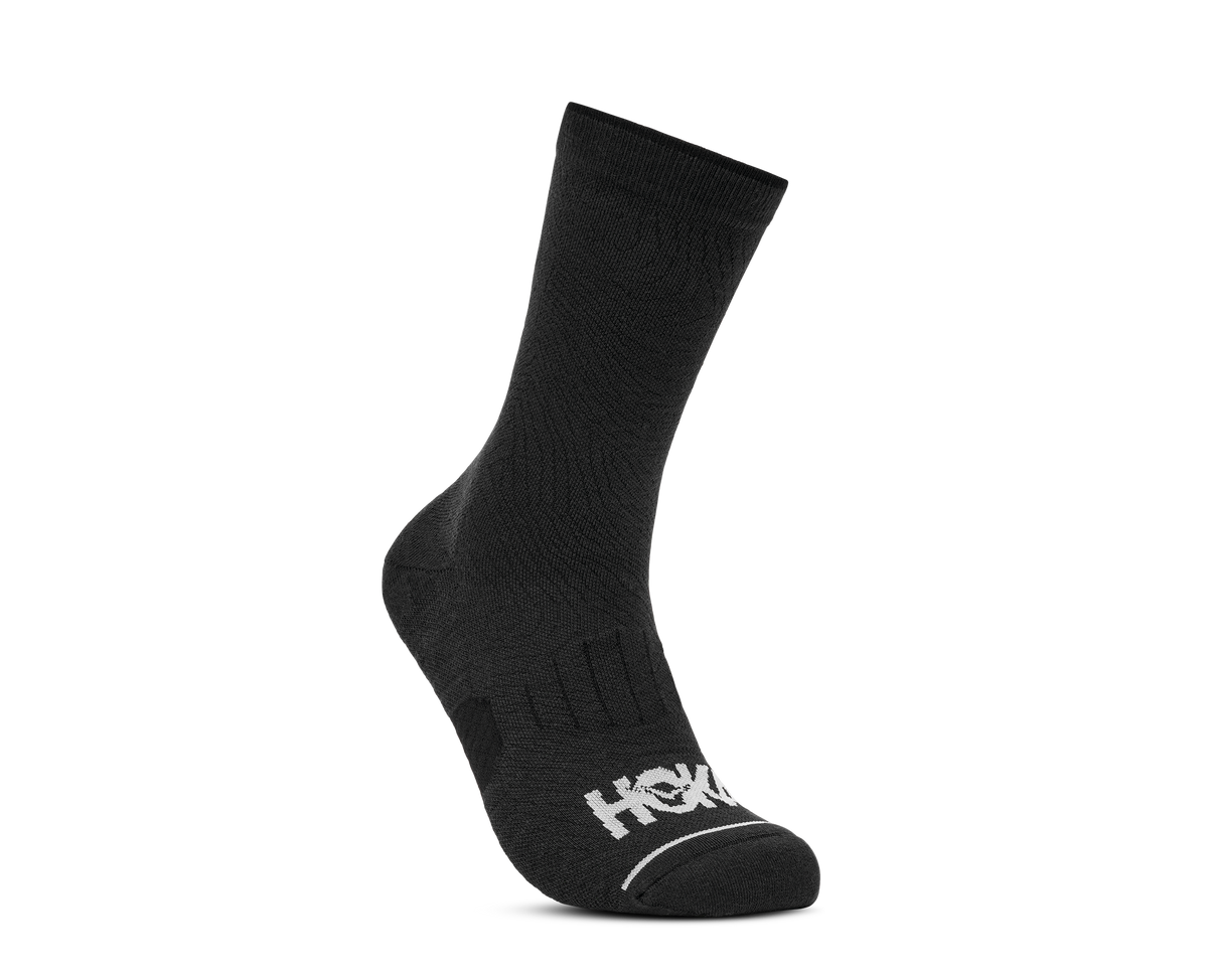HOKA Crew Run Sock 3-PACK Unisex Black Black Black — vista medial
