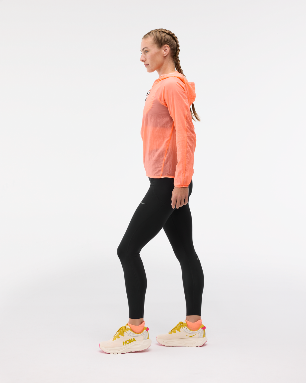 HOKA Skyflow Jacket Mujer Neon Cantaloupe — vista frontal