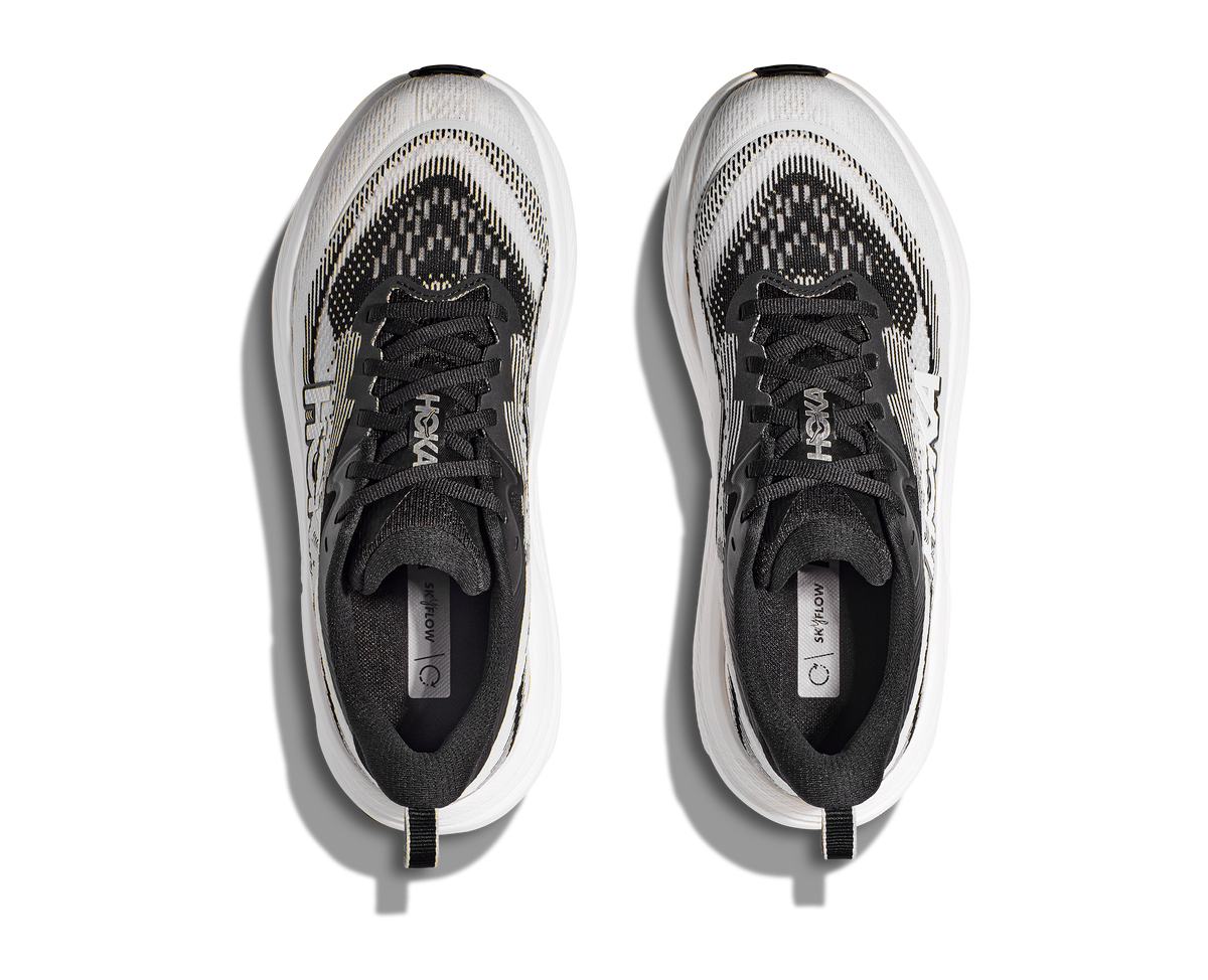 HOKA Skyflow Mujer Black White — vista medial