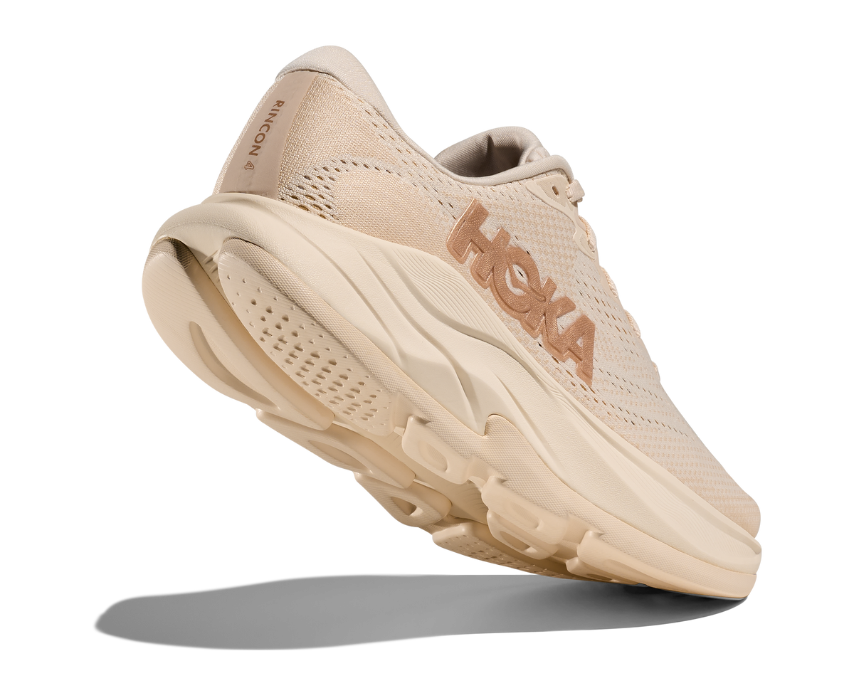 HOKA Rincon 4 Mujer Vanilla Birch — vista tres cuartos