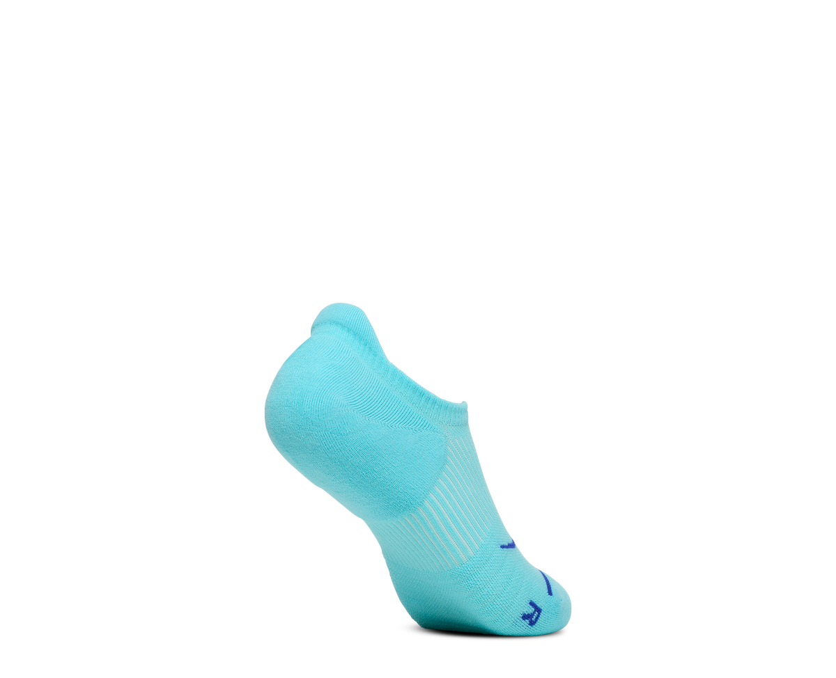 HOKA Invisible Sock 3 PK Hombre Ultramarine Sea Water Cloudless — vista tres cuartos