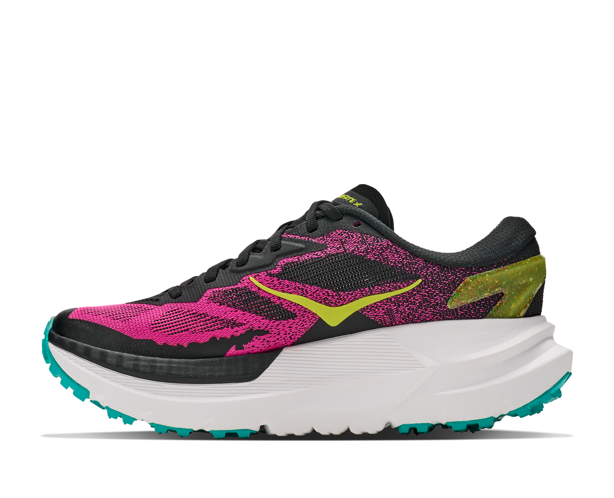 HOKA Mafate X Mujer Black / Neon Dragonfruit — detalle