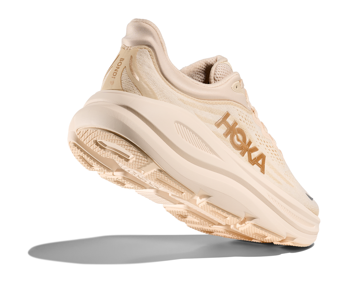 HOKA Bondi 9 Mujer Vanilla Birch — vista tres cuartos