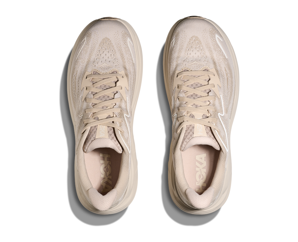 HOKA Clifton 10 Hombre Oatmeal / Oat Milk — vista medial