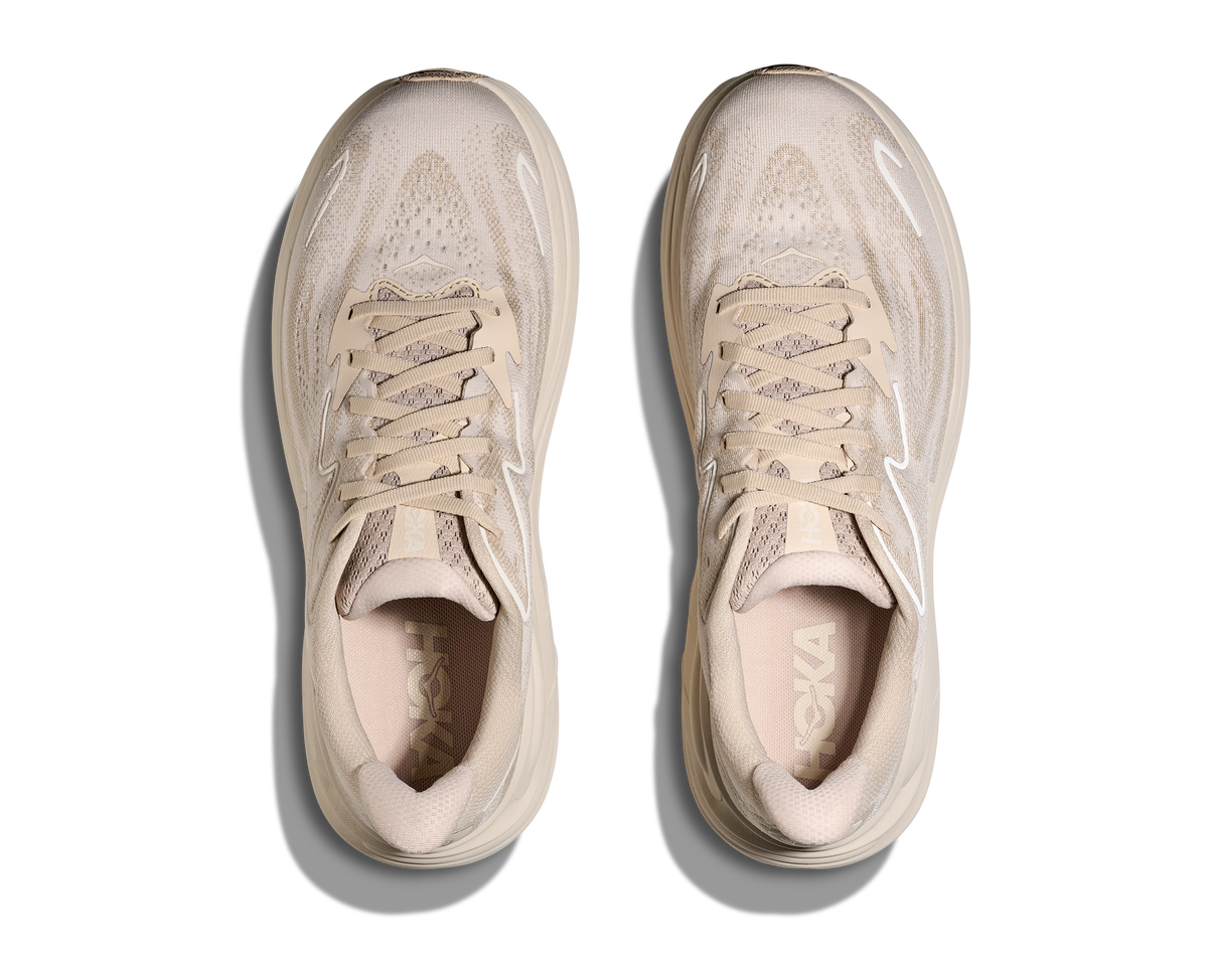 HOKA Clifton 10 Hombre Oatmeal / Oat Milk — vista medial