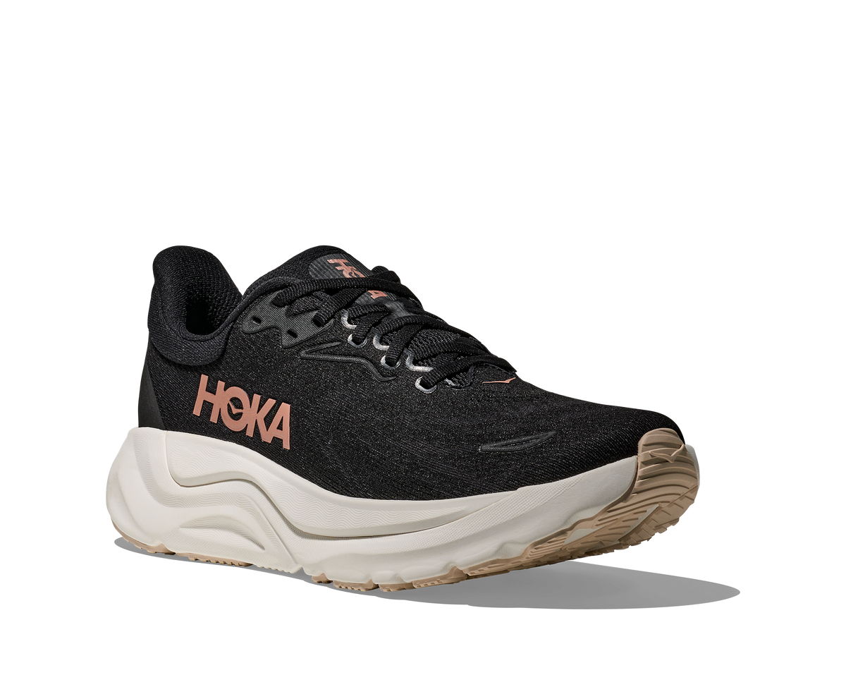 HOKA Arahi 8 Mujer Black / Rose Gold — vista trasera