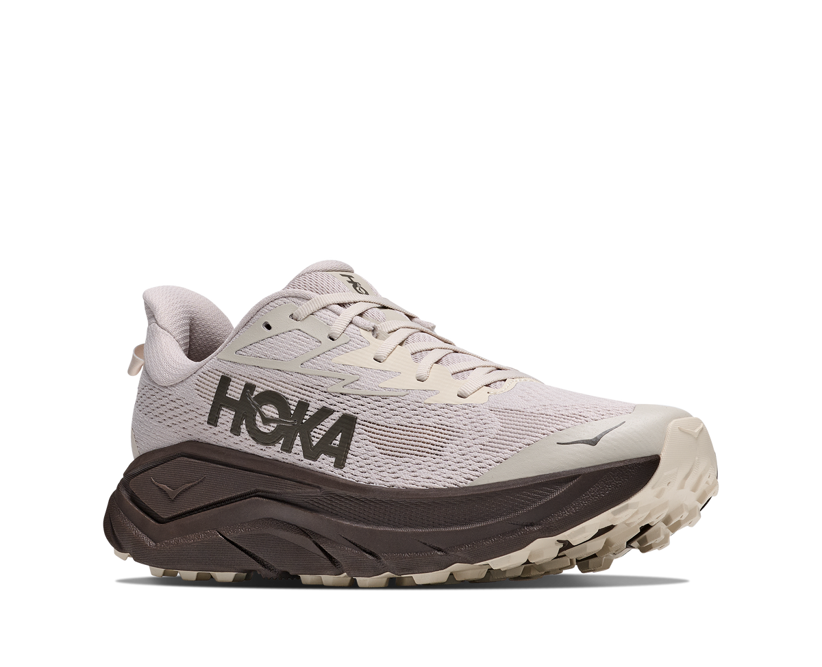 HOKA Challenger 8 Hombre River Rock Grey / Cast Iron — vista trasera