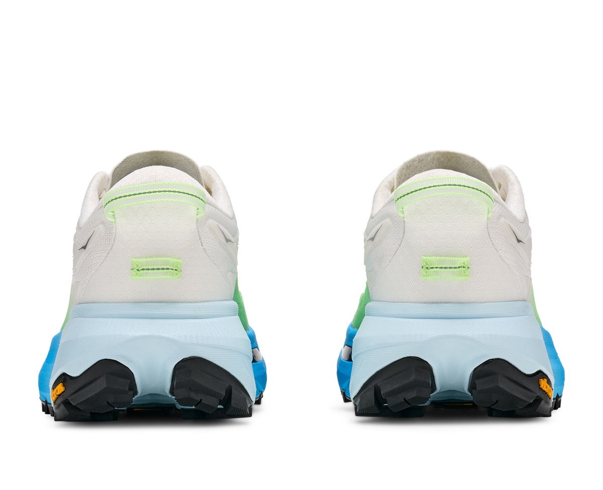 HOKA Mafate 5 Mujer Frost / Tart Apple — vista superior