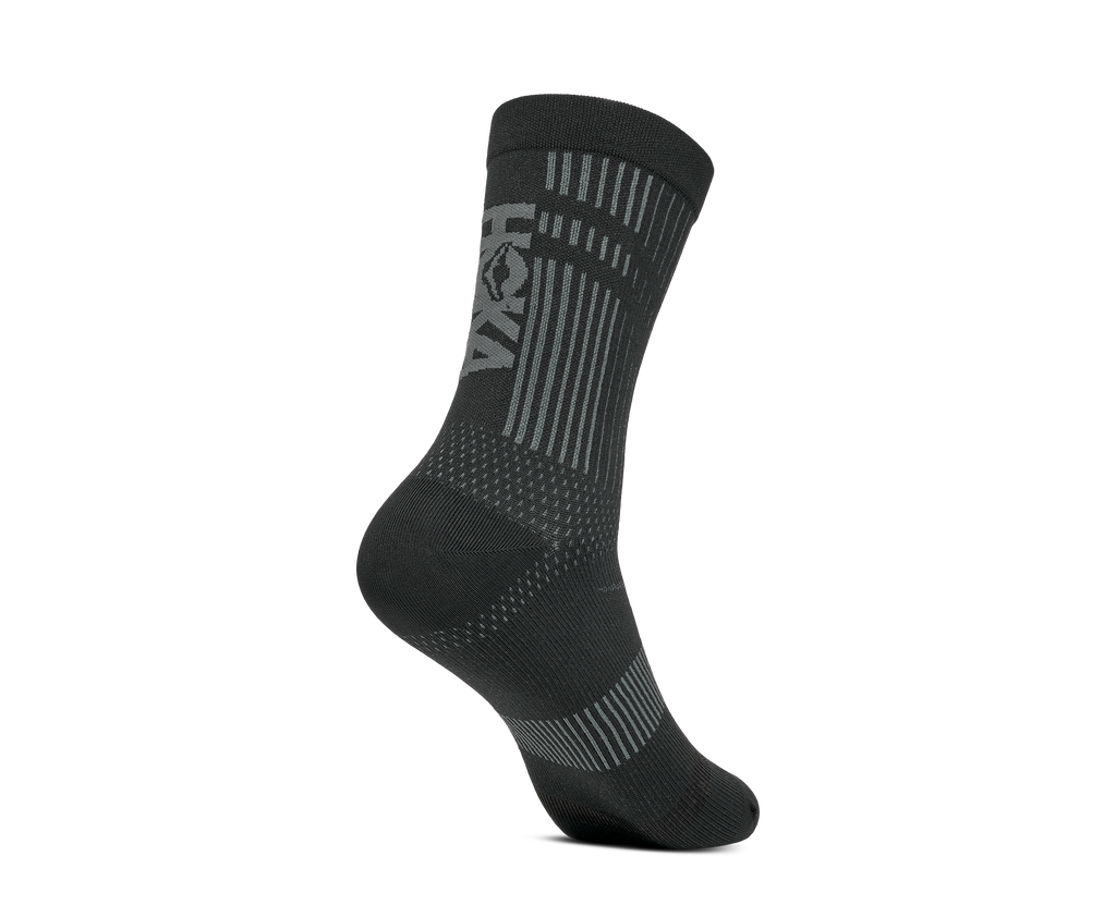 HOKA Trail Run Crew Sock Unisex Black — vista tres cuartos