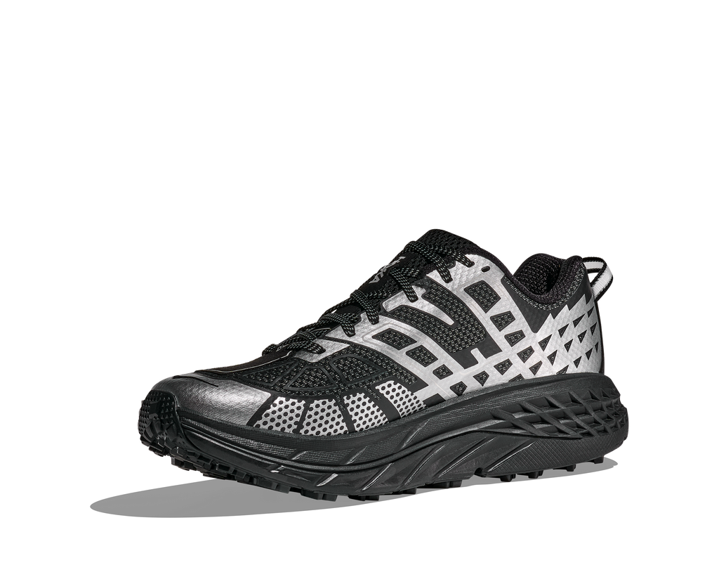 HOKA Speedgoat 2 TS Unisex Black / Stardust — vista frontal
