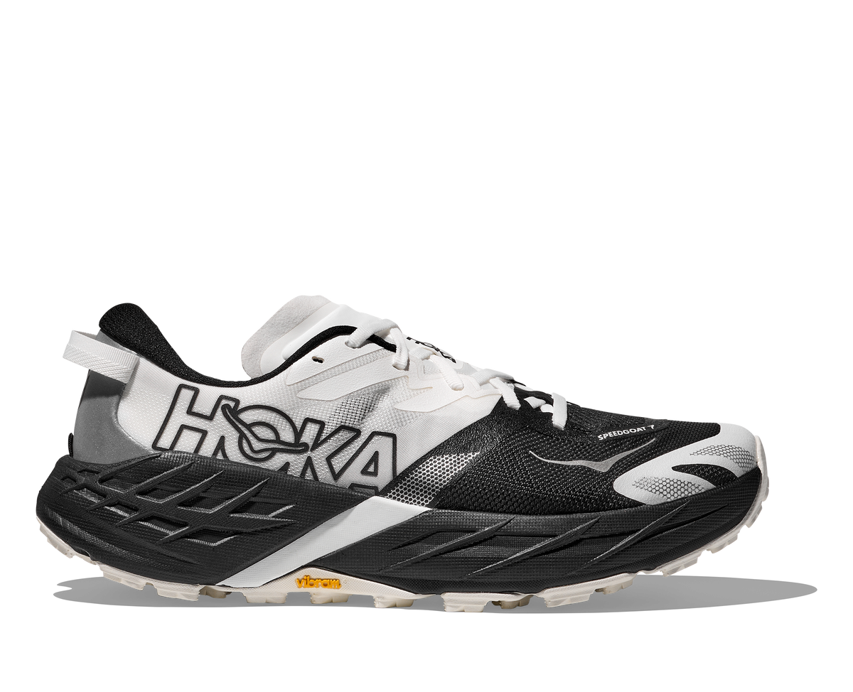 HOKA Speedgoat 7 Hombre Black / White — vista lateral