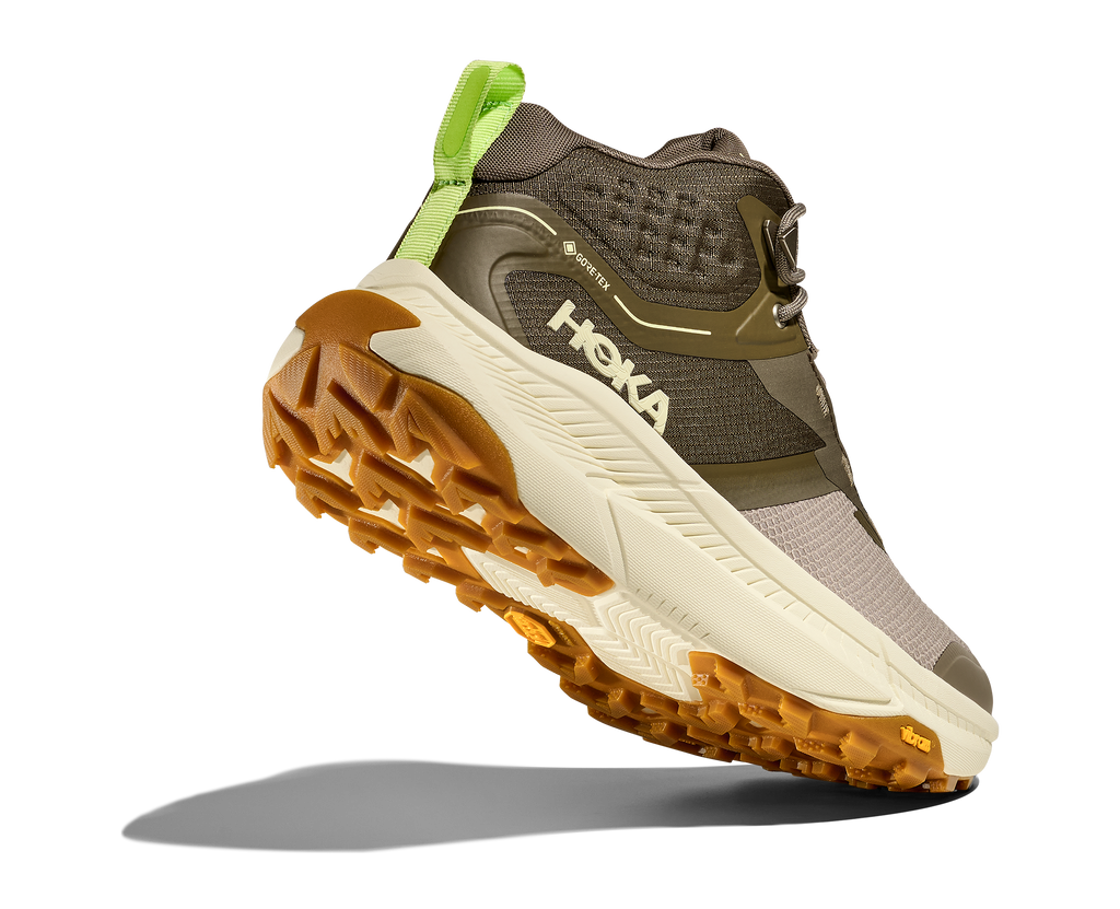 HOKA Transport Hike GTX Hombre Light Roast / Eggshell — vista tres cuartos