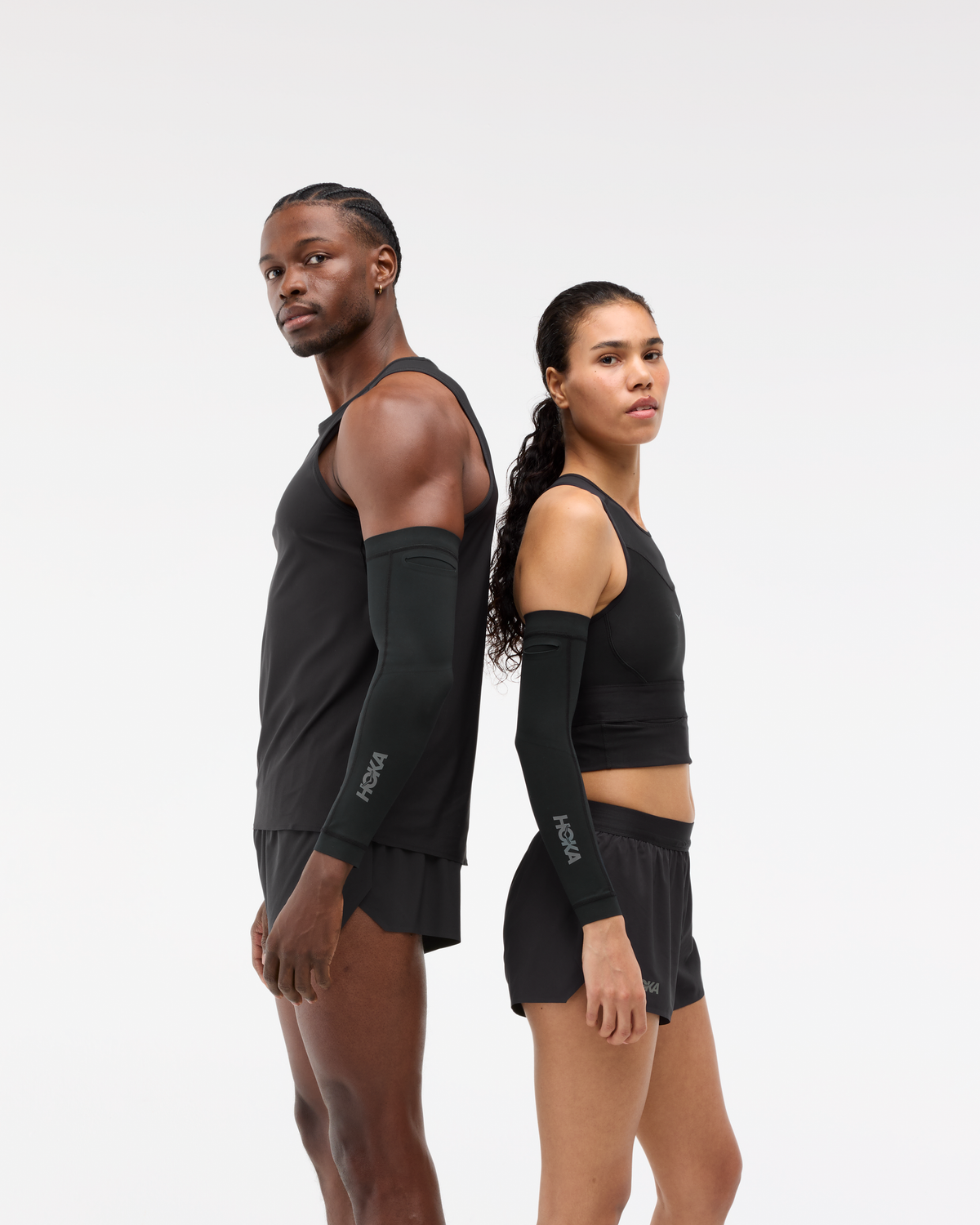 HOKA Race Day Arm Sleeve Unisex Black — vista medial