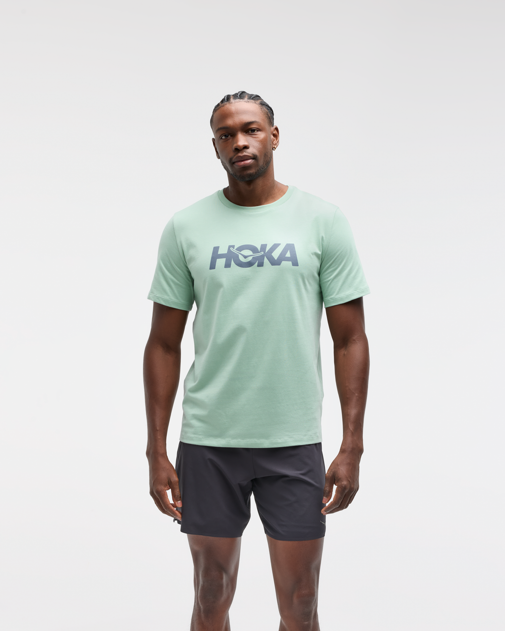 HOKA Core Logo Ctn SS Tee Hombre Sage — vista lateral