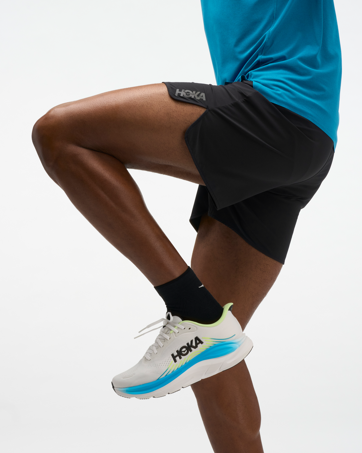 HOKA Glide Short 5'' Brief Hombre Black — vista lateral
