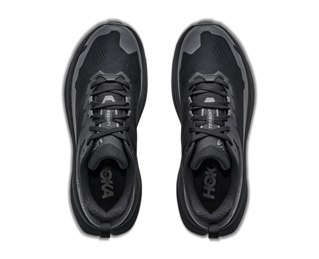 HOKA Torrent 5 Hombre Black / Outer Orbit — vista medial