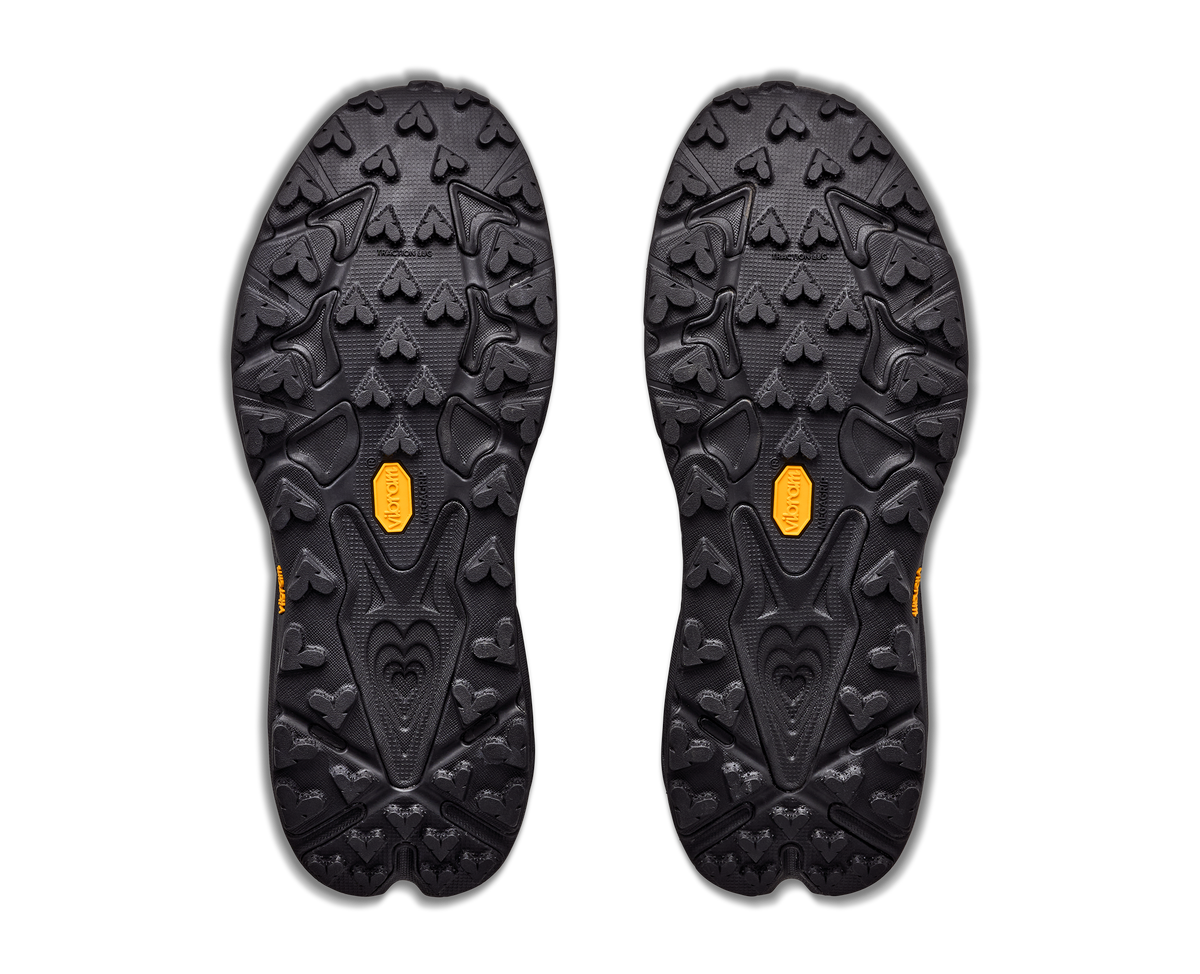 HOKA Speedgoat 7 GTX Hombre Black / Carbon Black — suela