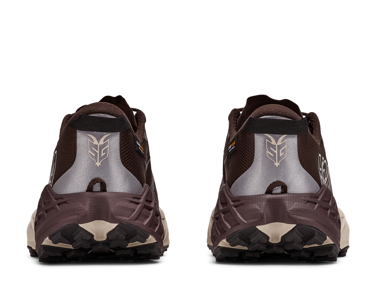 HOKA Speedgoat 7 GTX Hombre Spiced Chocolate / River Rock Grey — vista superior