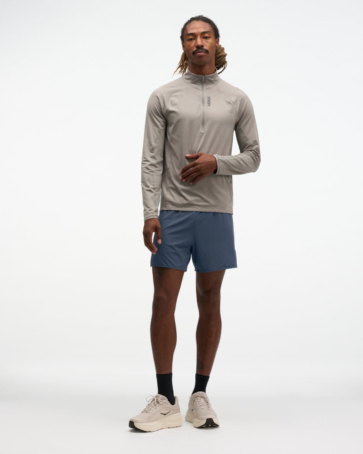 HOKA Skyform Half Zip Hombre Pebble Grey Htr — vista frontal