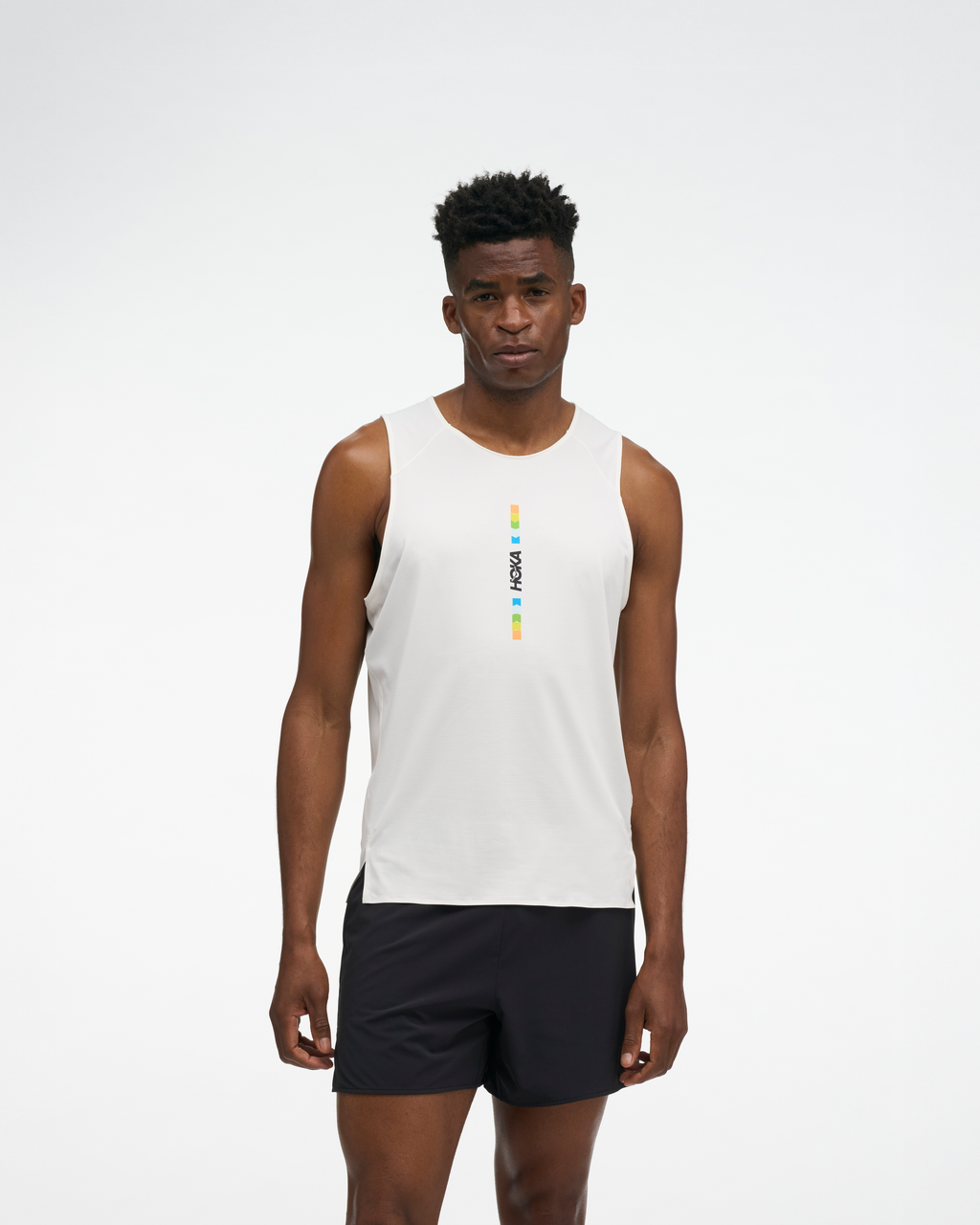 HOKA Everyrun Tank Joy Prt Hombre White/multi — vista lateral